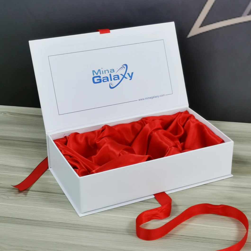 Qingdao Factory Hot Stamping Rigid Cardboard Heart Shape Paper Gift Box with Ribbon for Birthday